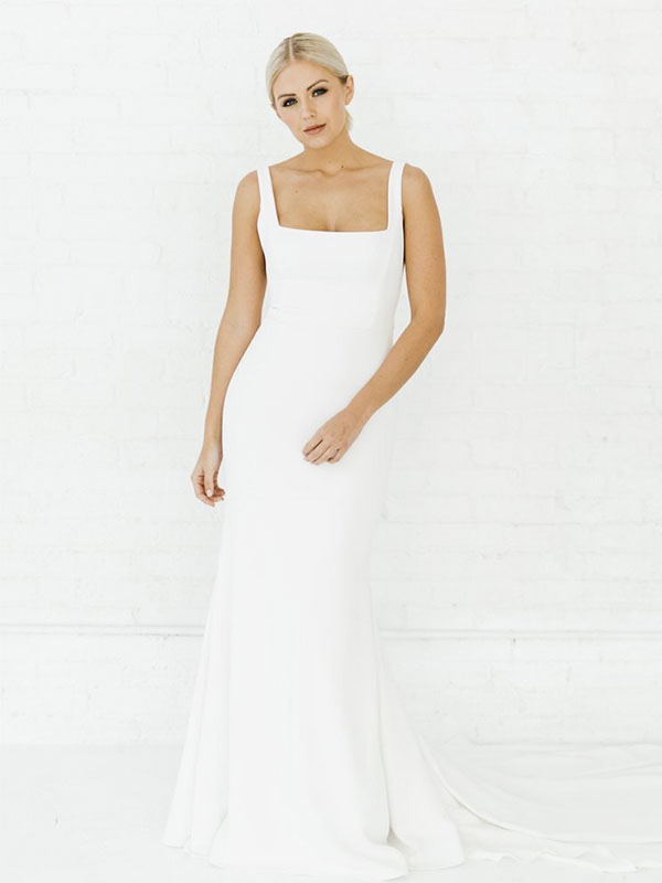 Alyssa Kristin - Stretch Crepe - Revelle Bridal - COmfortable Wedding Gown Materials4