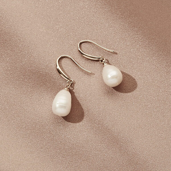 Prado Pearl Drops Olive and Piper Shop Revelle - Bridal Accessories - Gift