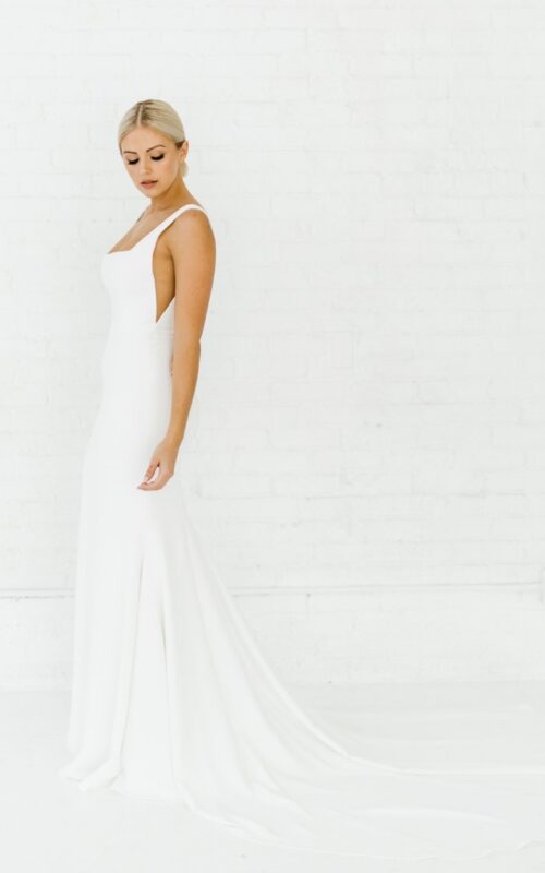 Revelle Bridal Boutique Ottawa - Alyssa Kristin - Sydney Side