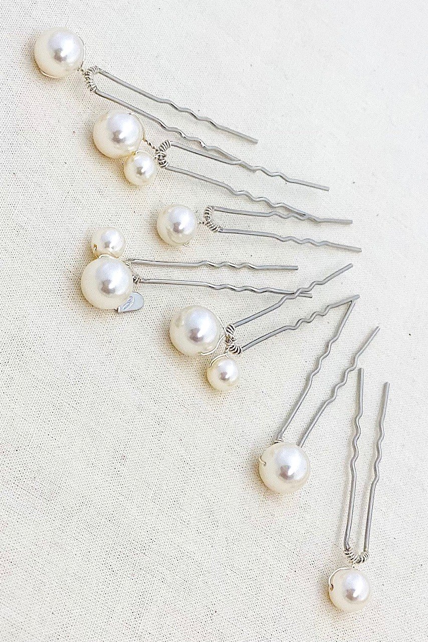 Revelle Bridal Boutique Ottawa - Hushed Commotion - Emma Pearl Hair Pins