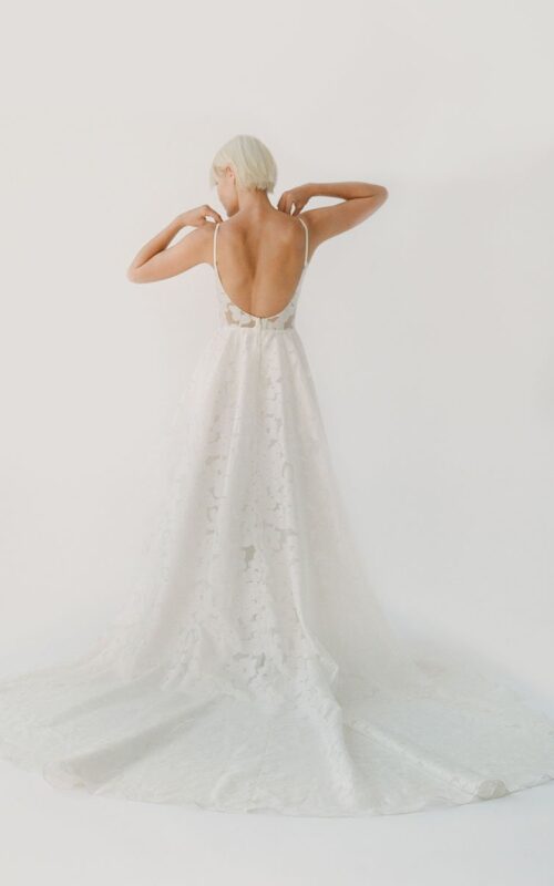 Revelle Bridal Boutique Ottawa - Truvelle - Annie Full Back