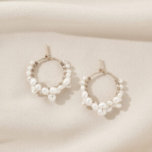 Olive+Piper_Mini Cruz Hoops_Pearls_Earrings_Bridal Accessories_Wedding