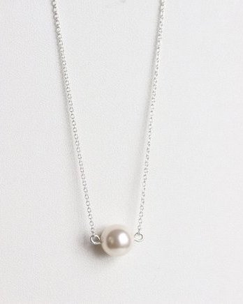 uma necklace by davie and chiyo revelle bride pearl choker