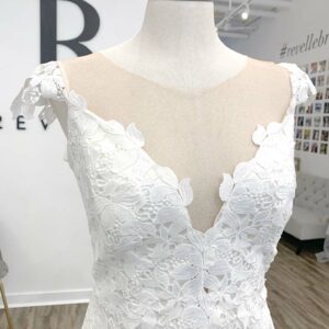 Santorini Laudae mermaid wedding gown bold floral lace