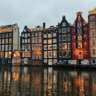 2SLGBTG+-Inclusive-Honeymoon-Destination-Amsterdam