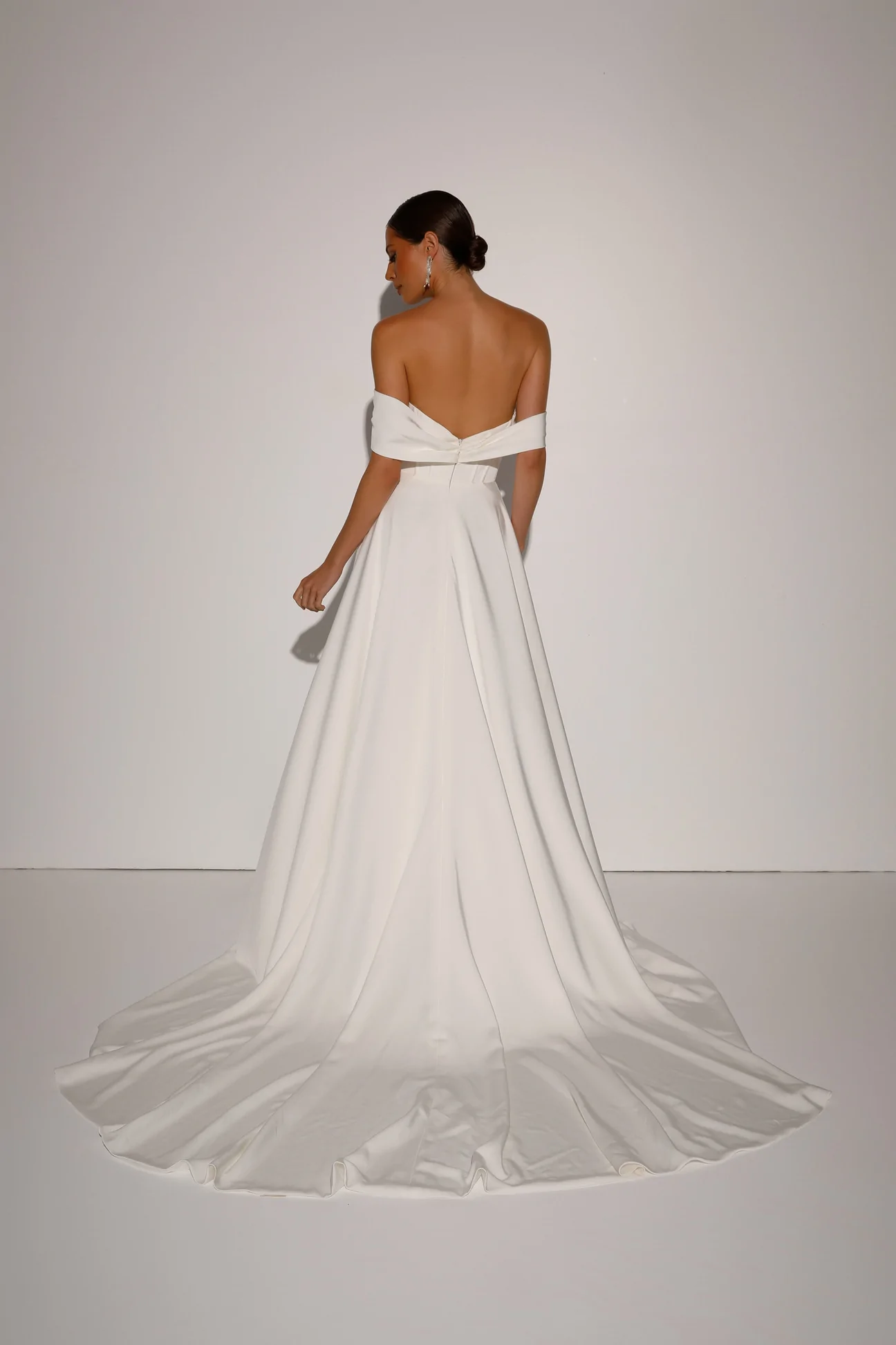 Evie Young Penn wedding gown - back