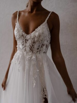 Summer wedding dress by Made With Love Bridal MWL - Sample Sale wedding gown - A line Tulle skirt lace v neck bodice detail