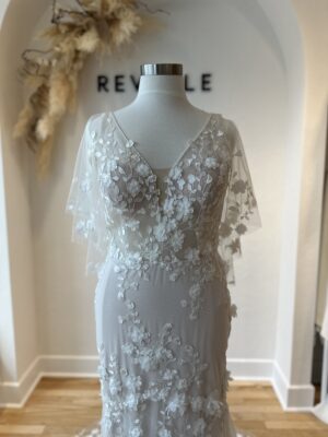 Mira by Evie Young - Revelle Bridal Sample sale - bodice