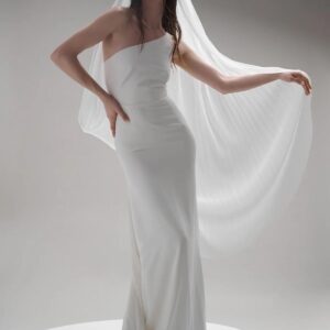 Coquille Veil by Tempete pleated ivory veil - Ottawa