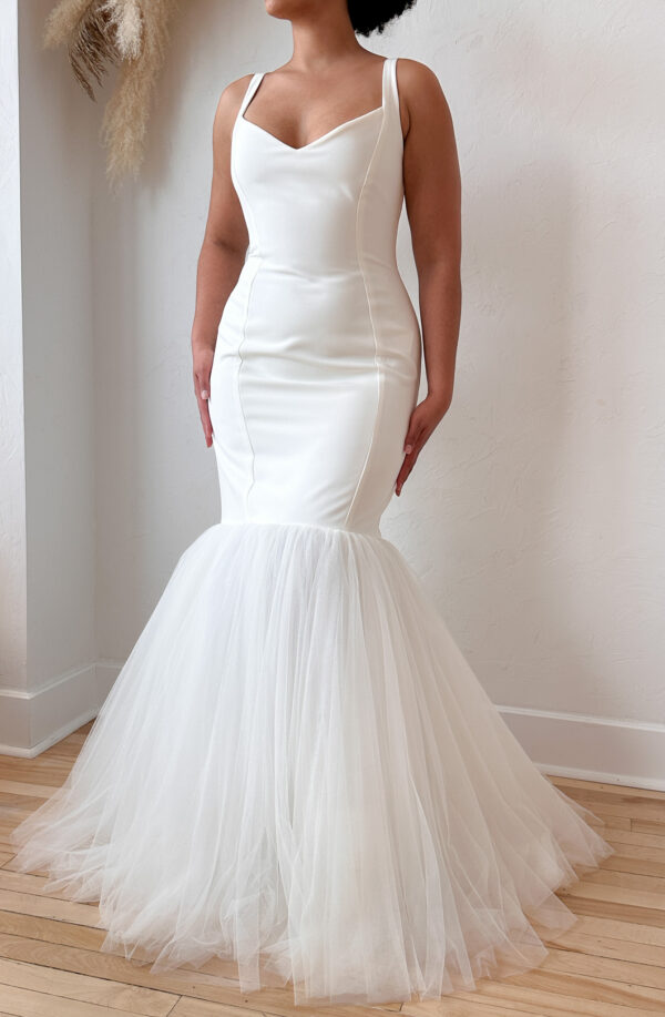 Cole by Sarah Seven - Shop Sample Wedding Dress Ottawa