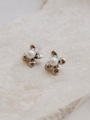 Clover Earrings by Jade Oi in White Gold - Revelle Bridal Ottawa Wedding Accessories