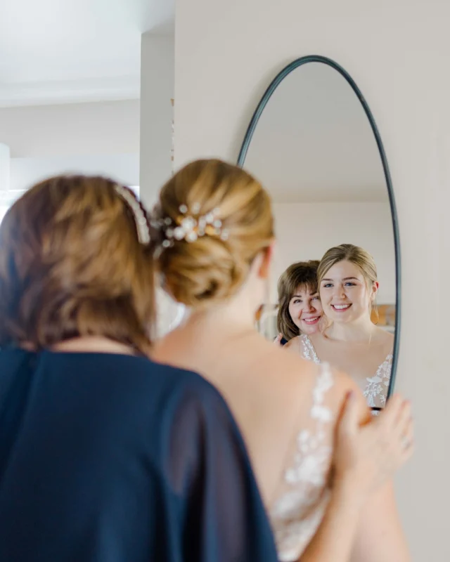 Happy Mother’s Day to the ones who zip up the dress, calm the nerves, and share in the joy. There’s nothing sweeter than the quiet, powerful moments between a bride and her mother/ mother figure. These are the moments we never get tired of seeing, especially on Mother’s Day. 💕  Vendors:
Venue: @stonefields_estate 
Photographer: @greyloftstudio
Videographer: @greyloftvideo 
Planner: @ericairwinweddings 
Decor: @thegatheringeventco
Cake: @thimblecakes 
Hair: @showponyhair 
Makeup: @onefinebeauty